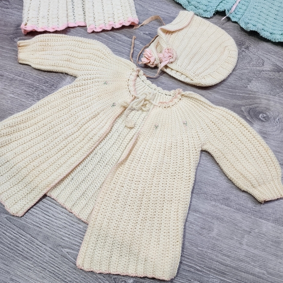 VINTAGE 5 Piece Crochet Sweaters and Bonnet Hat Bundle Lot - Picture 2 of 16